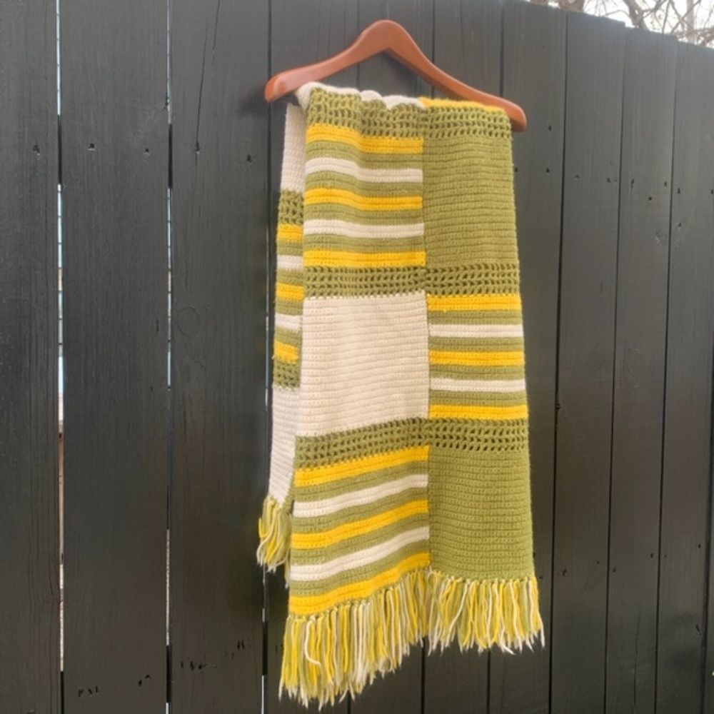 Vintage Green Yellow and White Granny Crotchet Blanket